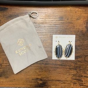 NWT Kendra Scott Elle Gold Black Drop Earrings